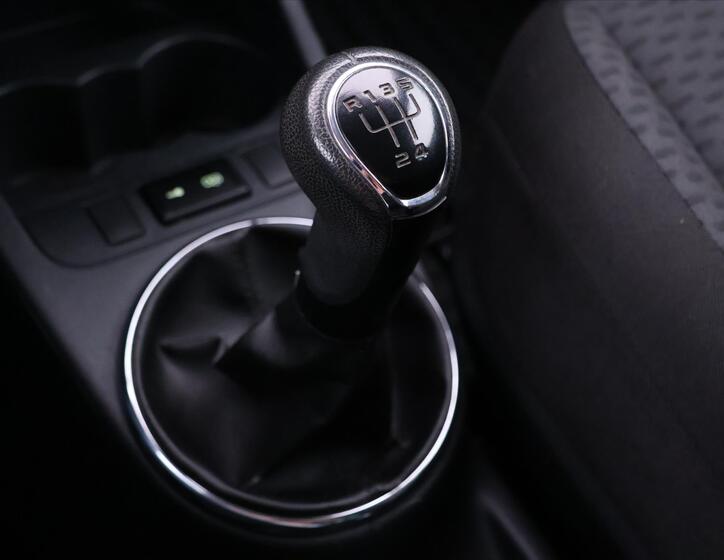 Škoda Fabia 27