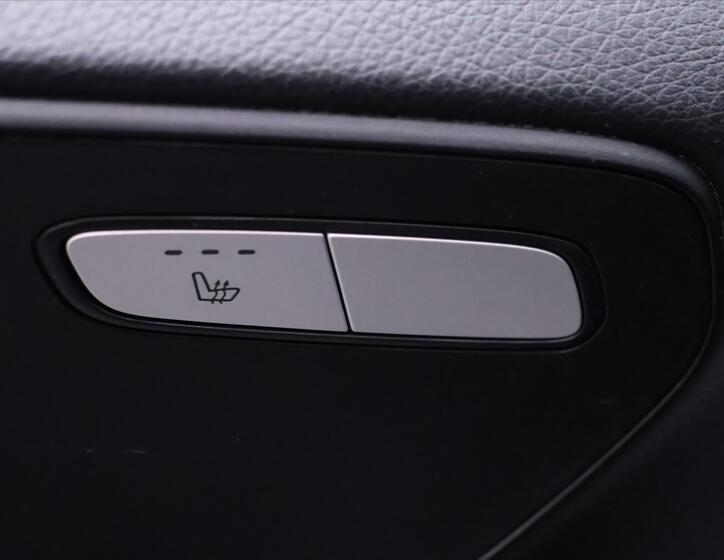 Mercedes-Benz Třídy V 25