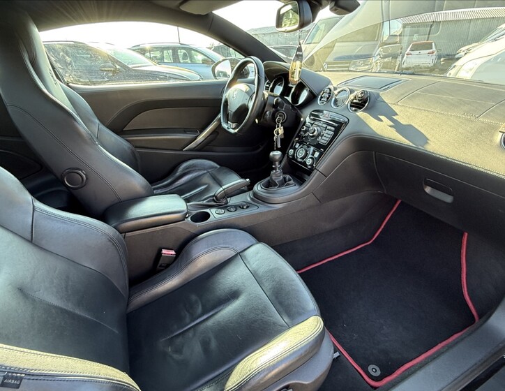 Peugeot RCZ 25