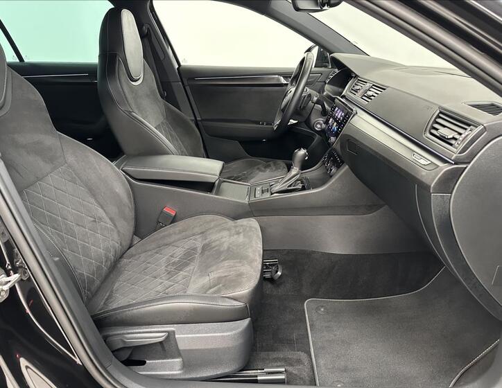 Škoda Superb 25