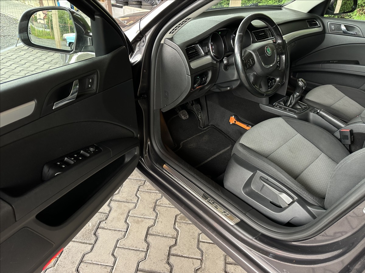 Škoda Superb