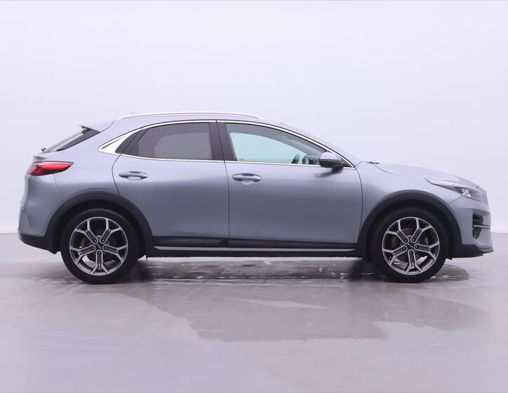 KIA XCeed 8