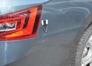 Škoda Superb 9