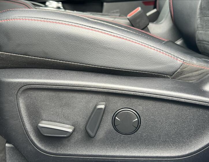 Ford Kuga 24