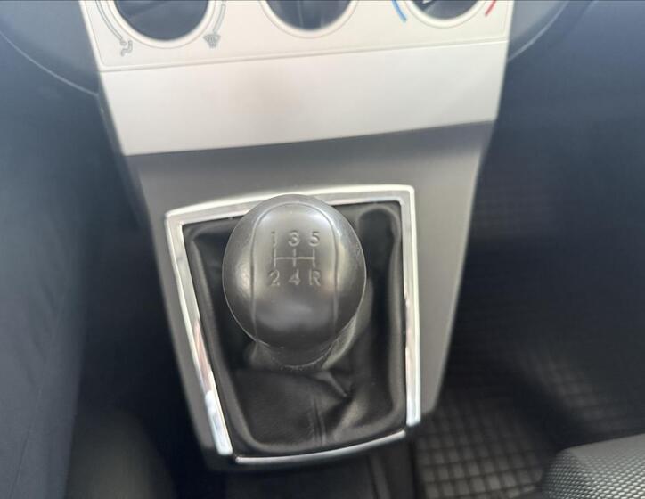 Toyota Corolla Verso 16