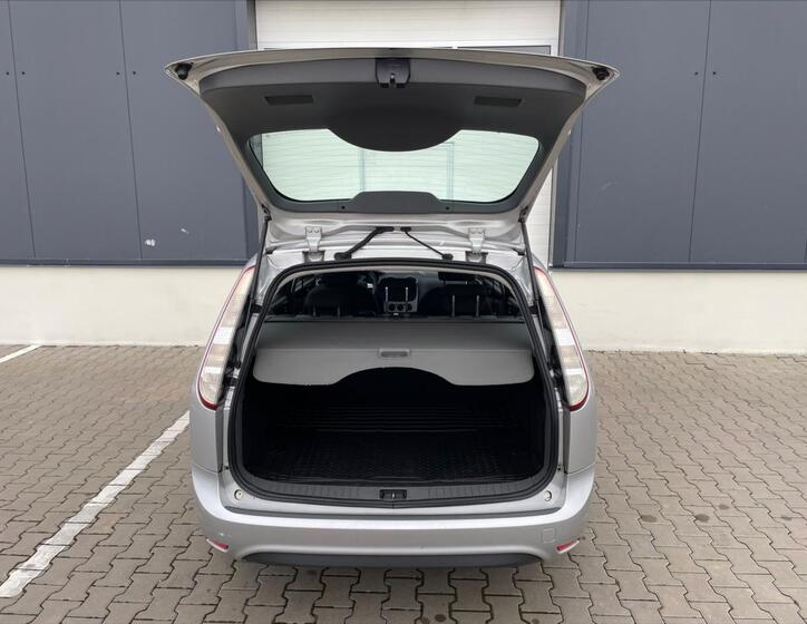 Ford Focus 7