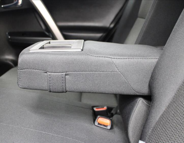 Toyota RAV4 31