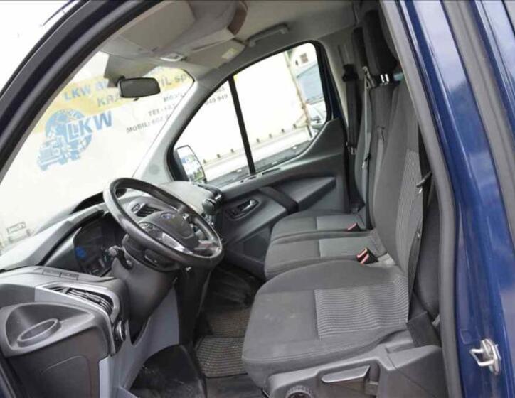 Ford Transit 12