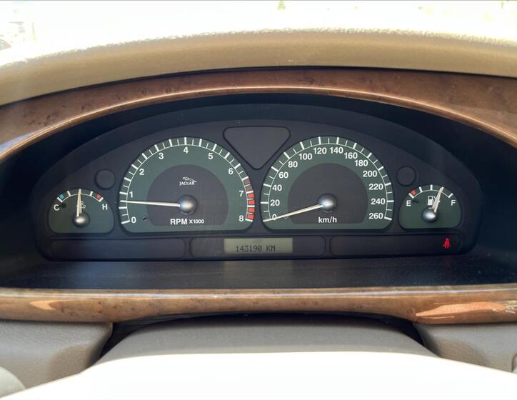 Jaguar S-Type 25