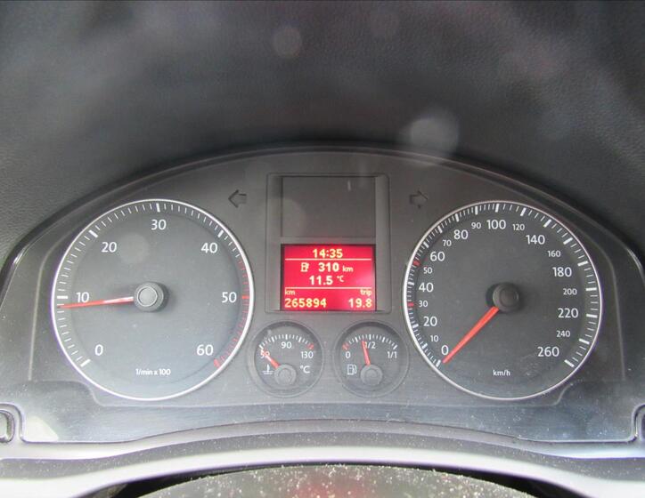 Volkswagen Golf 13