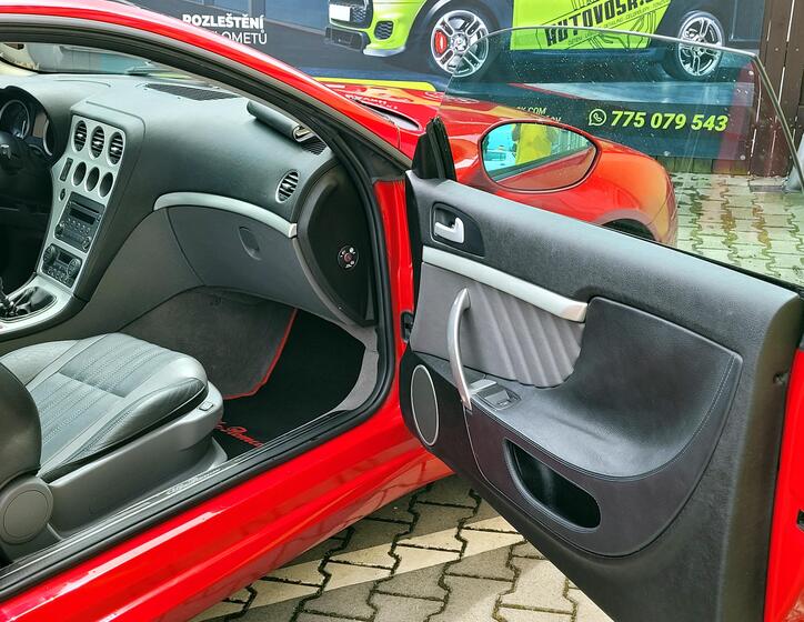 Alfa Romeo Brera 11