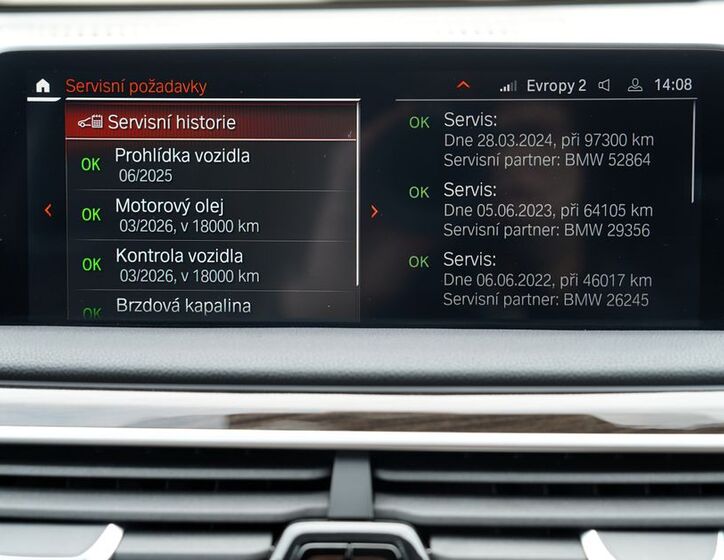 BMW Řada 7 44