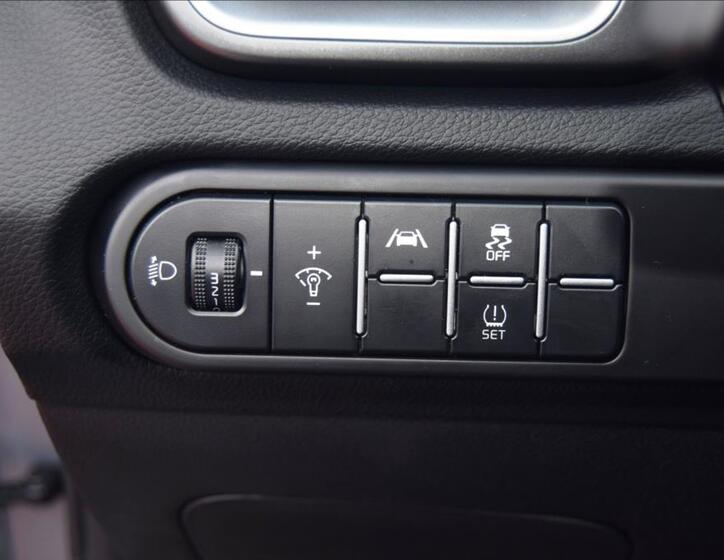 KIA Ceed 10