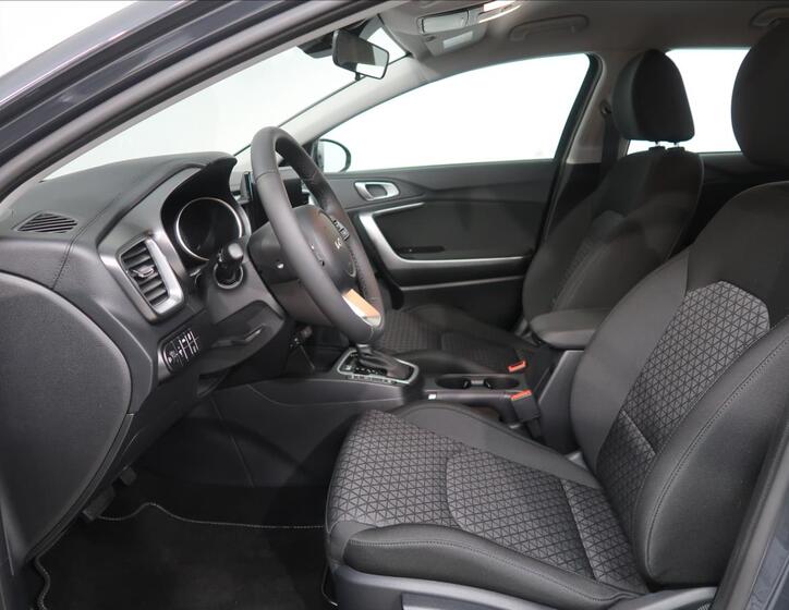 KIA Ceed 12