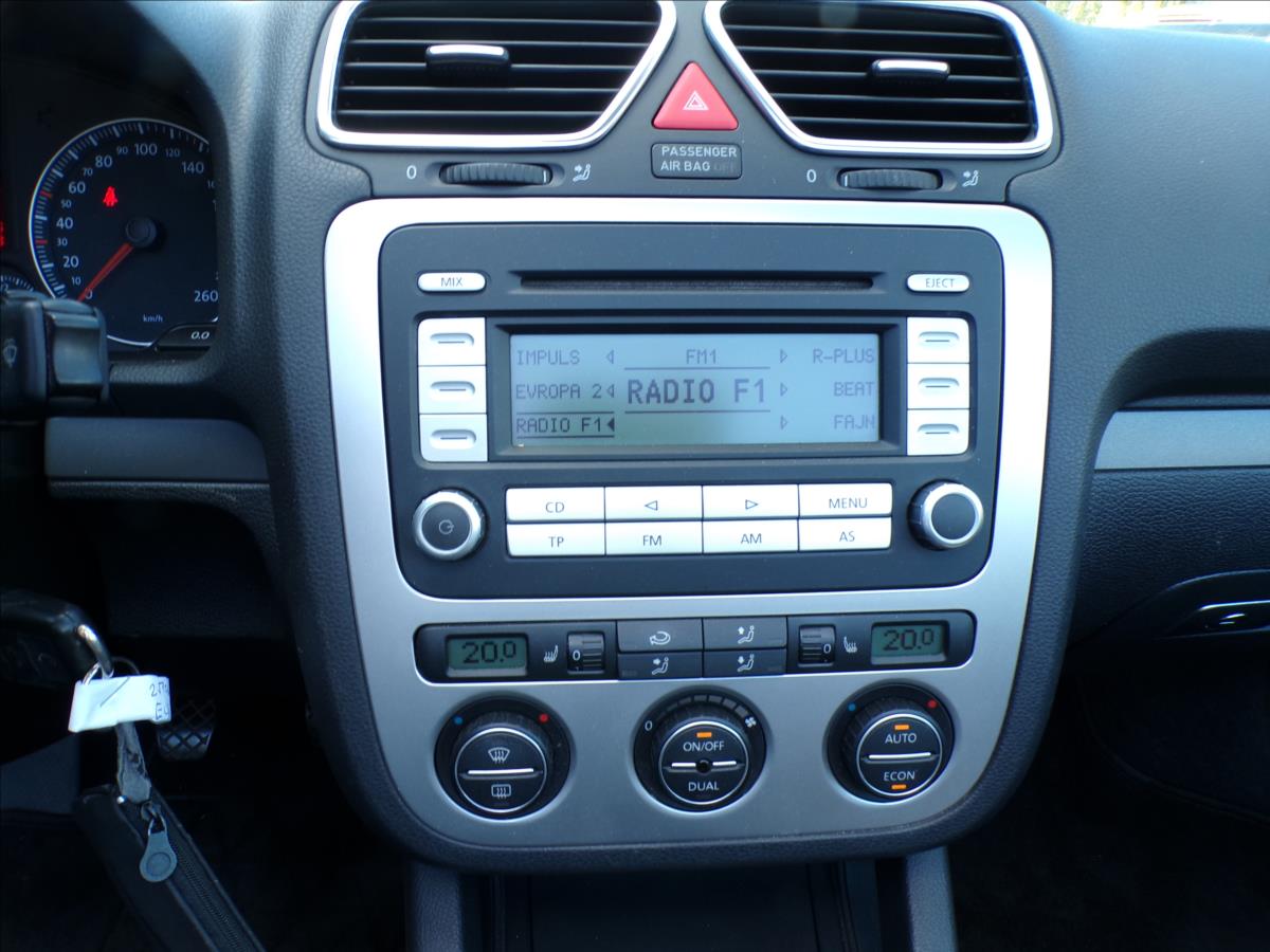 Volkswagen EOS
