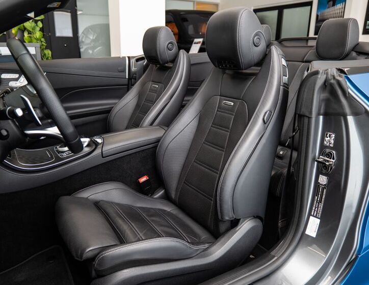 Mercedes-Benz Třídy E 8