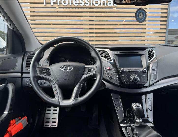 Hyundai i40 5