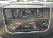 Volkswagen up! 13