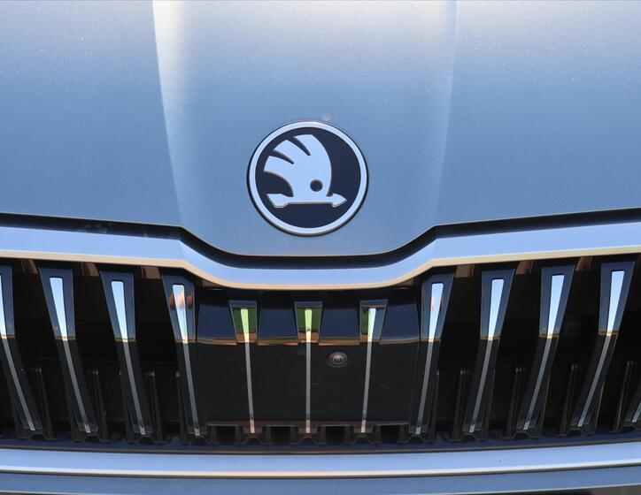 Škoda Superb 48