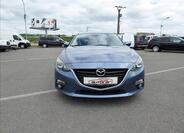 Mazda 3 8