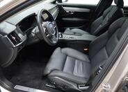 Volvo V90 7