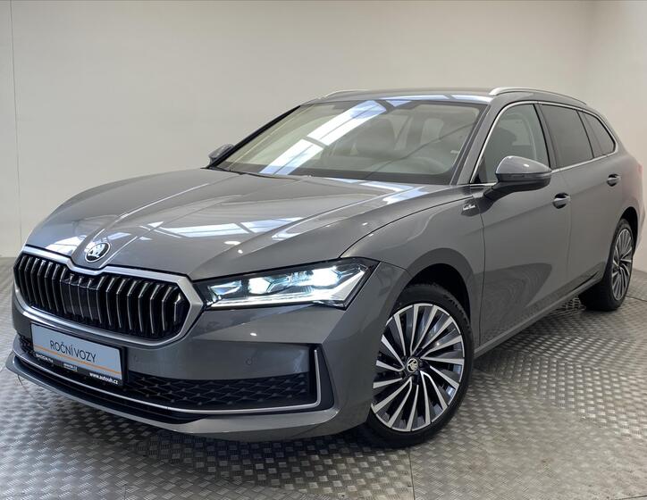 Škoda Superb 1