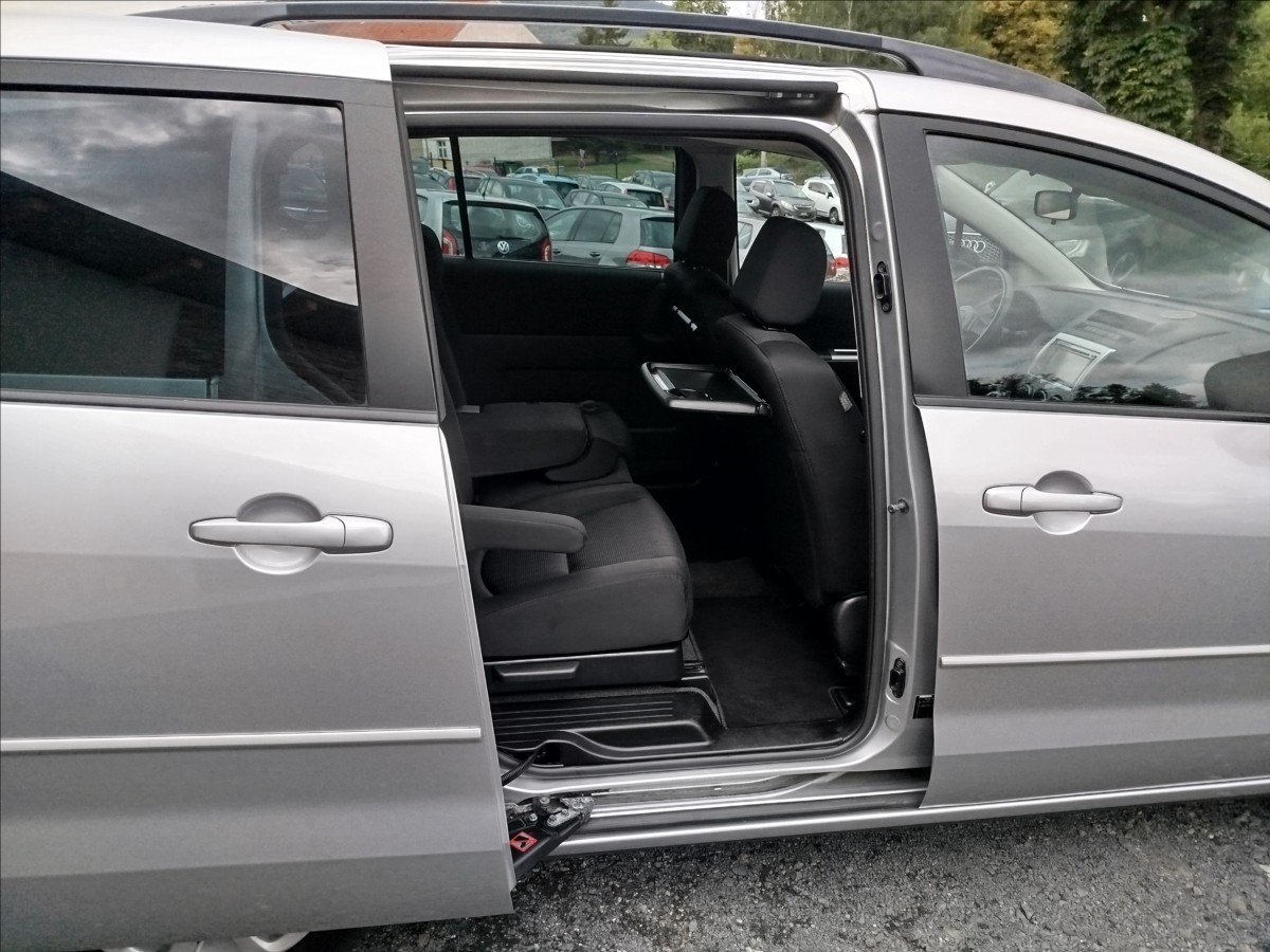 Mazda 5