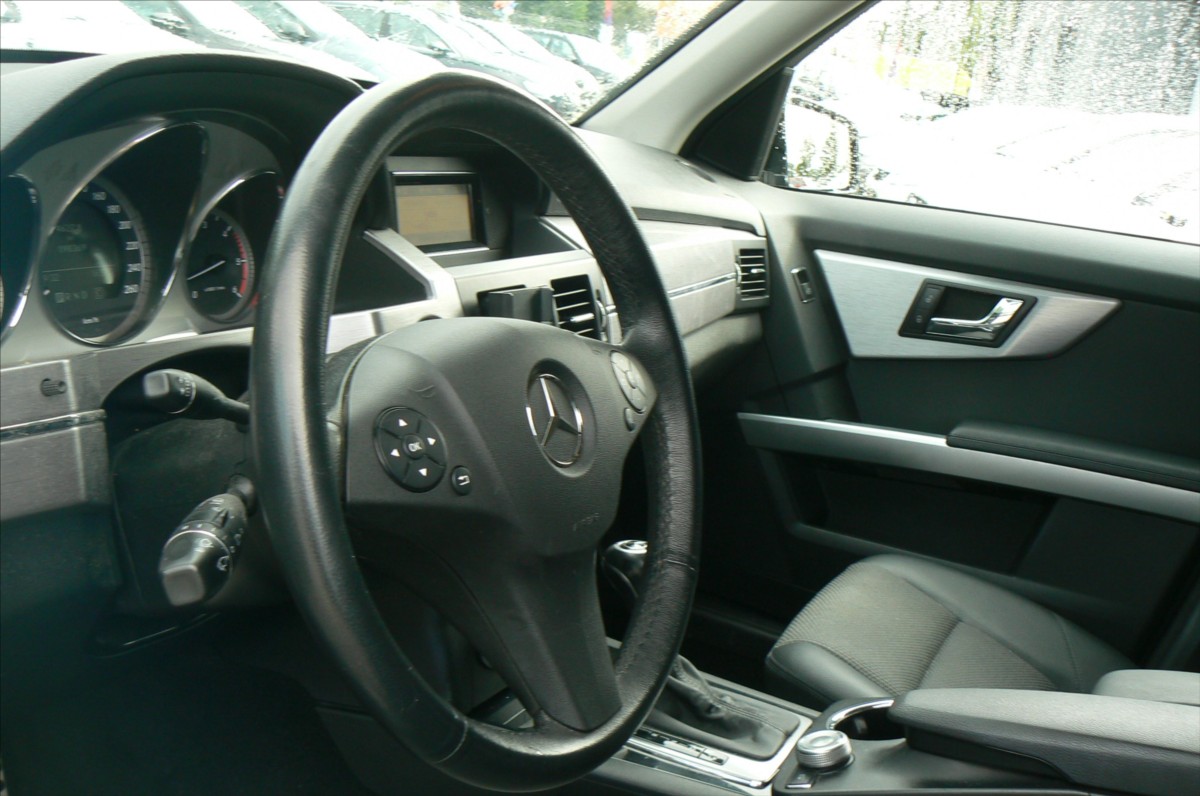 Mercedes-Benz GLK