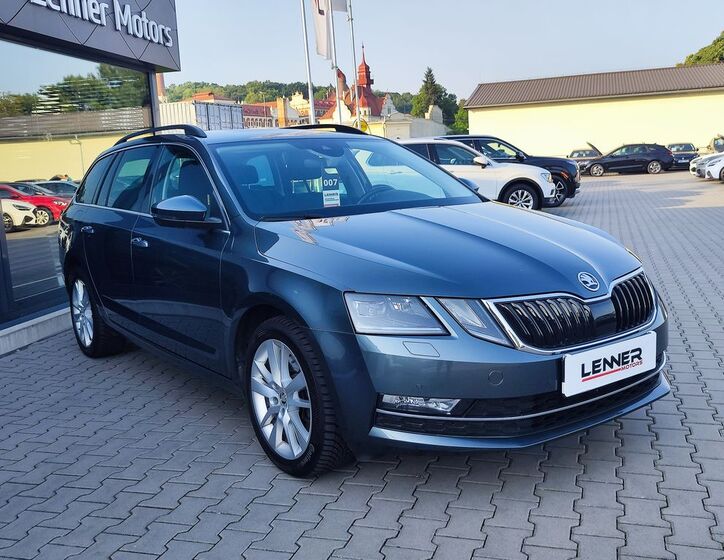 Škoda Octavia 3