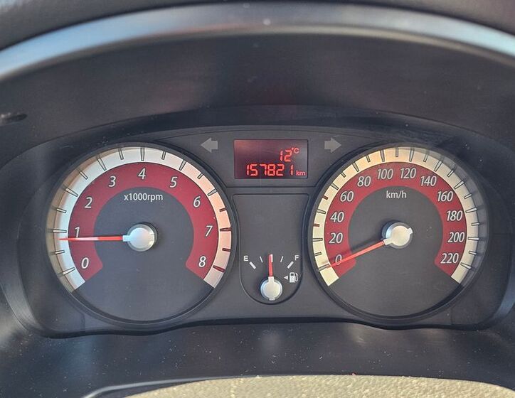 KIA Rio 10