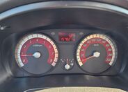 KIA Rio 10