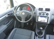 Volkswagen Touran 12