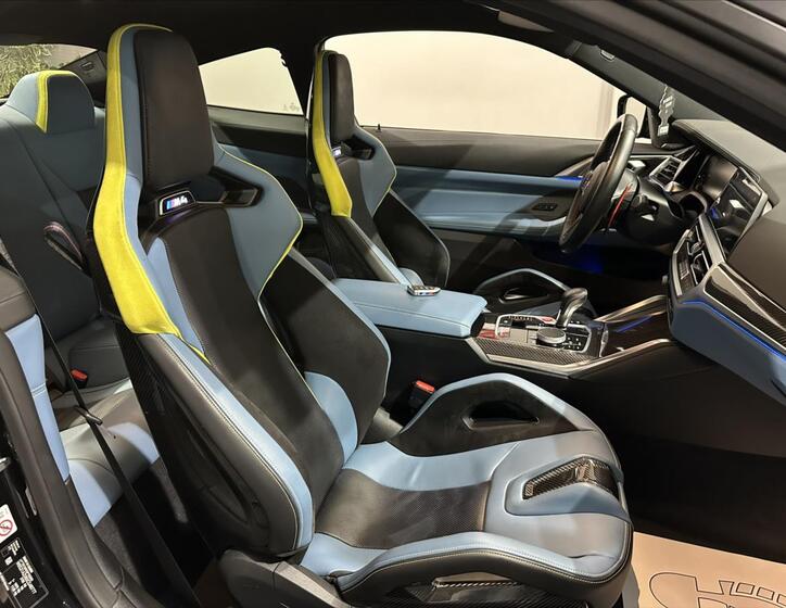 BMW M4 29