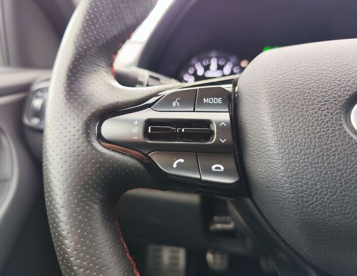 Hyundai i30 27