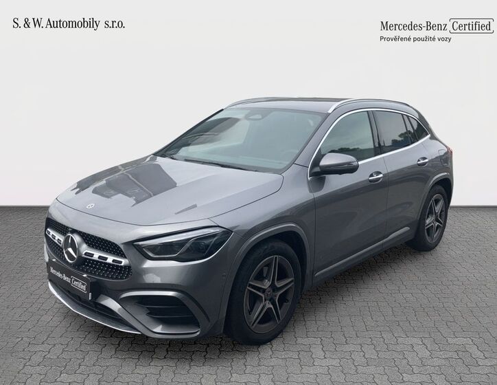 Mercedes-Benz GLA 1