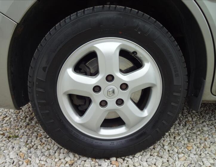 Renault Trafic 44