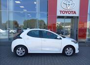 Toyota Yaris 6