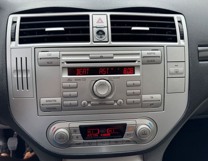Ford Kuga 11