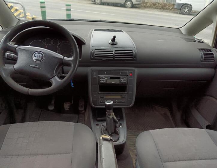 Seat Alhambra 13