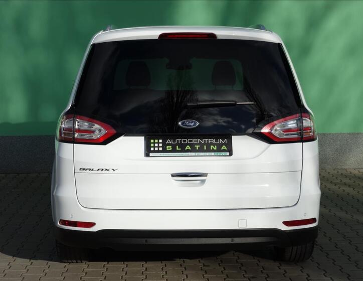 Ford Galaxy 13