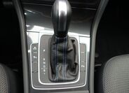 Volkswagen Golf 22