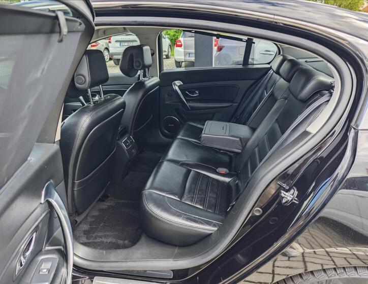 Renault Latitude 11