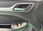 MG ZS 15