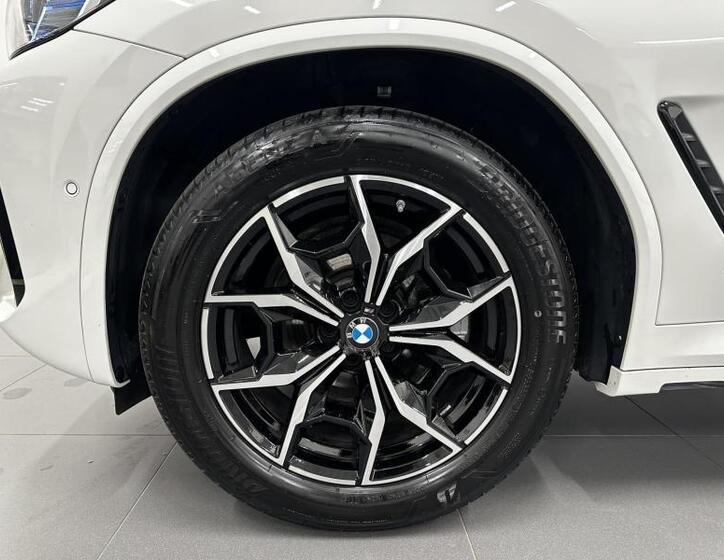 BMW X3 4