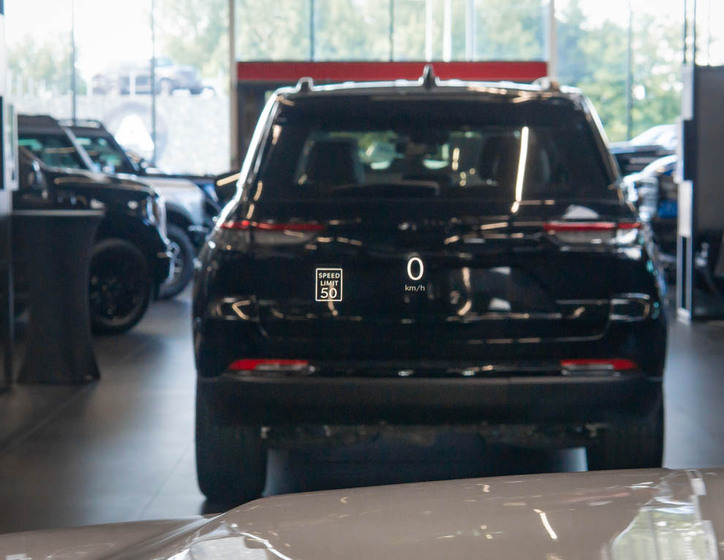 Jeep Grand Cherokee 30