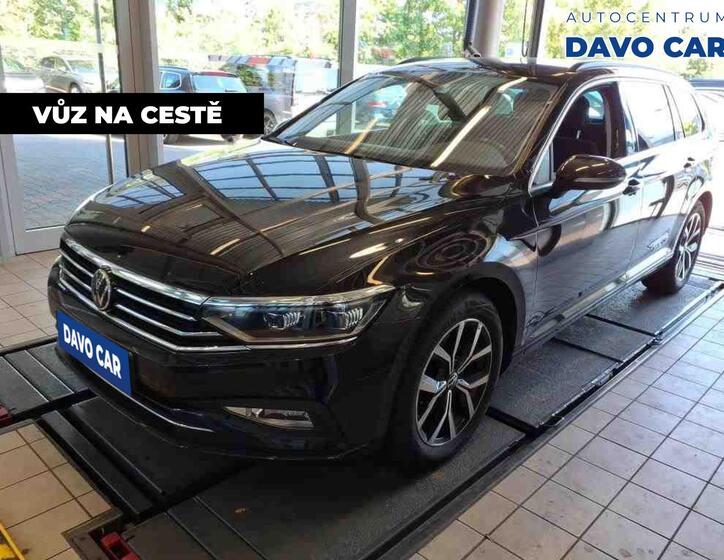 Volkswagen Passat 1