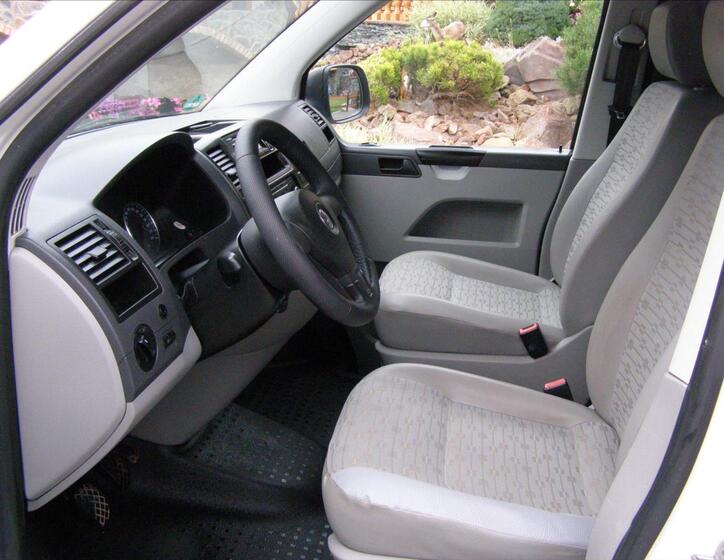 Volkswagen Transporter 19