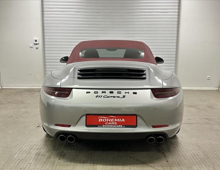 Porsche 911 6