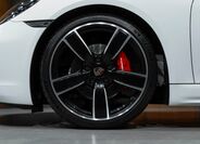 Porsche Boxster 4