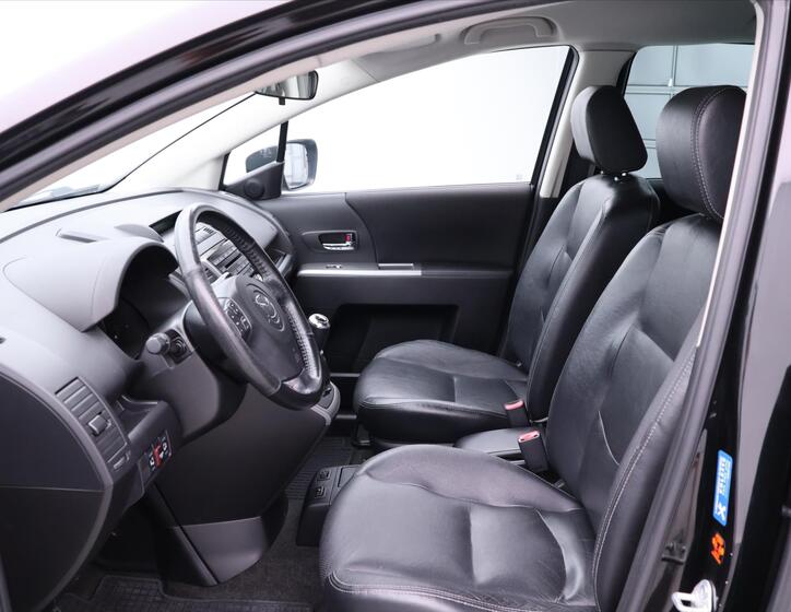 Mazda 5 12